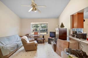 1231 FORT SMITH BOULEVARD, DELTONA, FL 32725 Sold 03/25/25