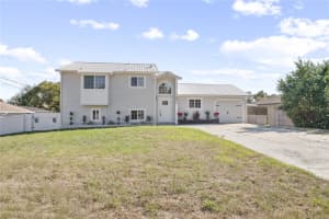1661 BISMARCK DR, DELTONA, FL 32725 Sold 02/14/25