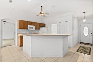 274 SUNRISE BOULEVARD, DEBARY, FL 32713 Sold 02/19/25