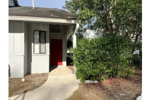101 N Hill Ave S #7, DELAND