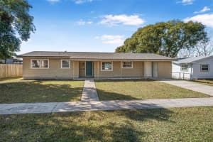 2318 FAIRGREN AVENUE, DELTONA, FL 32738 Sold 03/07/25
