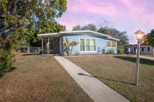 893 VILLAGE DRIVE, DELTONA, FL 32725 Sold 05/06/25
