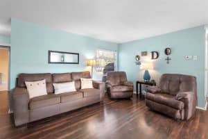 454 ELLSWORTH STREET, ALTAMONTE SPRINGS, FL 32701 Sold 01/30/25