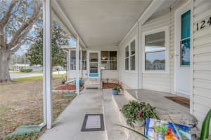124 TRADERS COVE BOULEVARD, DEBARY, FL 32713 Sold 05/09/25
