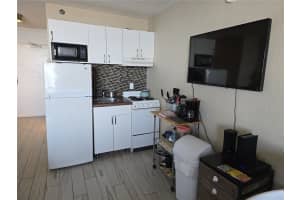 800 ATLANTIC AVENUE, DAYTONA BEACH, FL 32118 - MLS#MFRV4939886