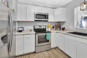 866 PRATT STREET, DELAND, FL 32720 Sold 04/21/25