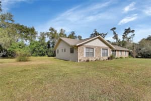 1185 GLEN ROYAL TERRACE, DELAND, FL 32720 Sold 02/25/25