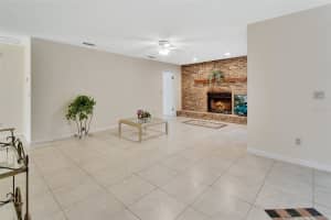 1185 GLEN ROYAL TERRACE, DELAND, FL 32720 Sold 02/25/25
