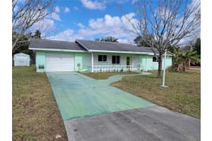 525 ROBERTS STREET, ORANGE CITY, FL 32763 Sold 08/28/25