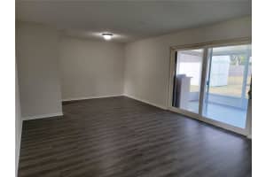 525 ROBERTS STREET, ORANGE CITY, FL 32763 Sold 08/28/25
