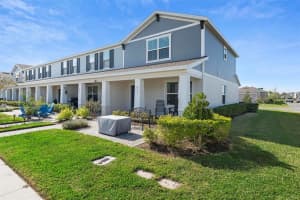 633 BELGROVE STREET, DEBARY, FL 32713 Sold 04/01/25