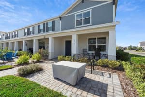 633 BELGROVE STREET, DEBARY, FL 32713 Sold 04/01/25