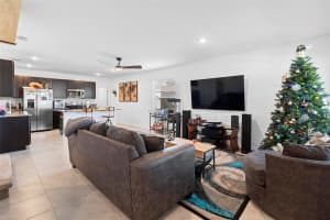 633 BELGROVE STREET, DEBARY, FL 32713 Sold 04/01/25