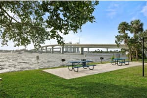 411 HALIFAX AVENUE, DAYTONA BEACH, FL 32118 Sold 03/18/25