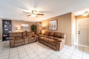 1413 LA PALOMA CIRCLE, WINTER SPRINGS, FL 32708 Sold 06/12/25