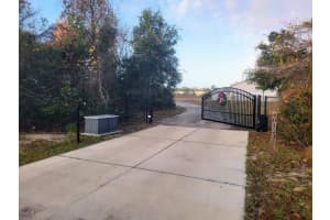 40123 9TH AVENUE, UMATILLA, FL 32784 Sold 03/07/25