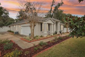 617 UNIVERSITY AVENUE, DELAND, FL 32720 Sold 02/26/25