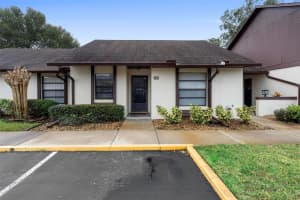 245 Terrace Hill Blvd #1e, DEBARY