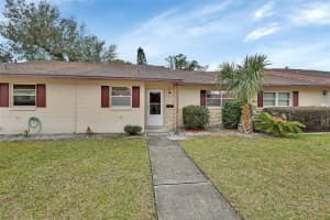 2 Villa Villar Ct #02, DELAND