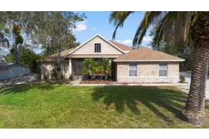 2424 INDIA BOULEVARD, DELTONA, FL 32738 Sold 08/19/25
