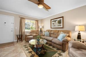 2711 HALIFAX AVENUE, DAYTONA BEACH, FL 32118 - MLS#MFRV4940712