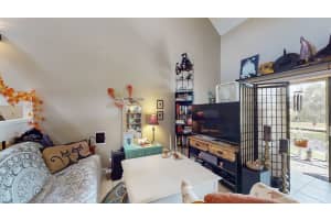 210 ORIENTA POINT ST #210, ALTAMONTE SPRINGS, FL 32701 Sold 04/17/25