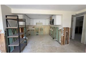 102 JUDGES LANE, PORT ORANGE, FL 32129 Sold 02/28/25