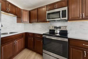 219 ATLANTIC AVENUE, DAYTONA BEACH, FL 32118 - MLS#MFRV4940913