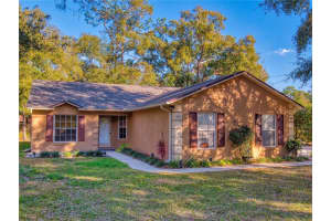 420 LAWTON AVENUE, ORANGE CITY, FL 32763 Sold 03/31/25