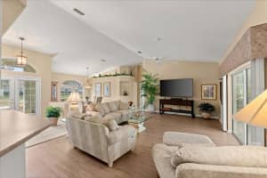 21 BALTIMORE LANE, PALM COAST, FL 32137 Sold 04/28/25