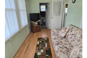 325 CARPENTER AVENUE, ORANGE CITY, FL 32763 Sold 03/24/25