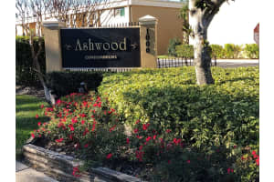 1000 Lake Of The Woods Blvd #104f, CASSELBERRY