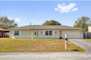 898 GLASGOW AVENUE, DELTONA, FL 32738 Sold 04/11/25