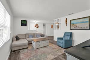 898 GLASGOW AVENUE, DELTONA, FL 32738 Sold 04/11/25