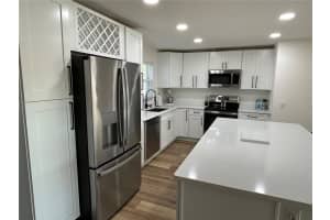 2929 CARRIAGE DRIVE, SOUTH DAYTONA, FL 32119 Sold 07/23/25