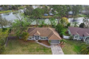 1576 NAPLES CIRCLE, DELTONA, FL 32738 Sold 04/09/25