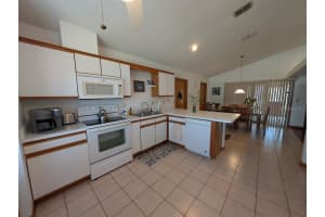 3141 BRANCHVILLE DRIVE, DELTONA, FL 32738 Sold 05/07/25