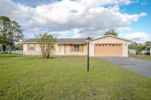 902 CLOVERLEAF BOULEVARD, DELTONA, FL 32725 Sold 05/21/25