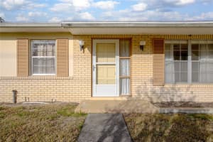 902 CLOVERLEAF BOULEVARD, DELTONA, FL 32725 Sold 05/21/25