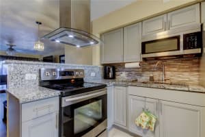 5820 43RD TERRACE, ST PETERSBURG, FL 33709 - MLS#MFRV4941459