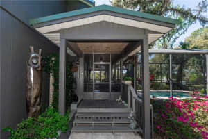 402 RIVER DRIVE, DEBARY, FL 32713 Sold 04/18/25