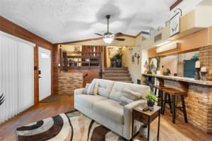 1572 DARLINGTON AVENUE, DELTONA, FL 32725 - MLS#MFRV4941472