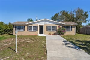 1020 Alladin Dr, DELTONA