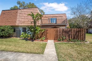 171 MOONSTONE COURT, PORT ORANGE, FL 32129 Sold 06/03/25