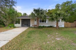 514 Land O Lakes Ct, DELAND