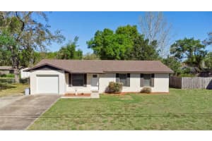 1617 PALMETTO AVENUE, DELAND, FL 32724 Sold 04/30/25