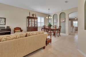 47 SPRING GLEN DRIVE, DEBARY, FL 32713 Sold 05/01/25