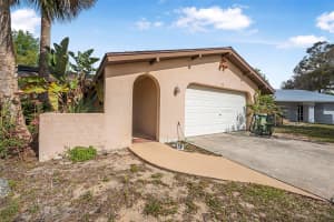 13 FARRAGUT DRIVE, PALM COAST, FL 32137 - MLS#MFRV4941670