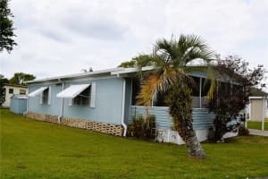 712 WHIPPOORWILL LANE, OSTEEN, FL 32764 - MLS#MFRV4941713