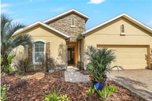 1386 HAZELDENE MANOR, DELAND, FL 32724 Sold 06/02/25